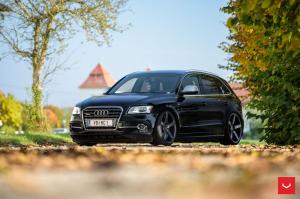 Audi SQ5 TDI on Vossen Wheels (CV3R) 2016 года 